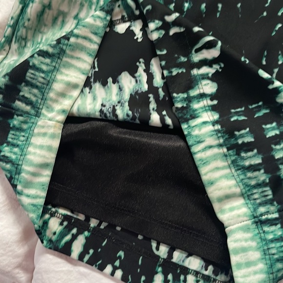 Bebe snake Python green cutout dress!! - Picture 5 of 8